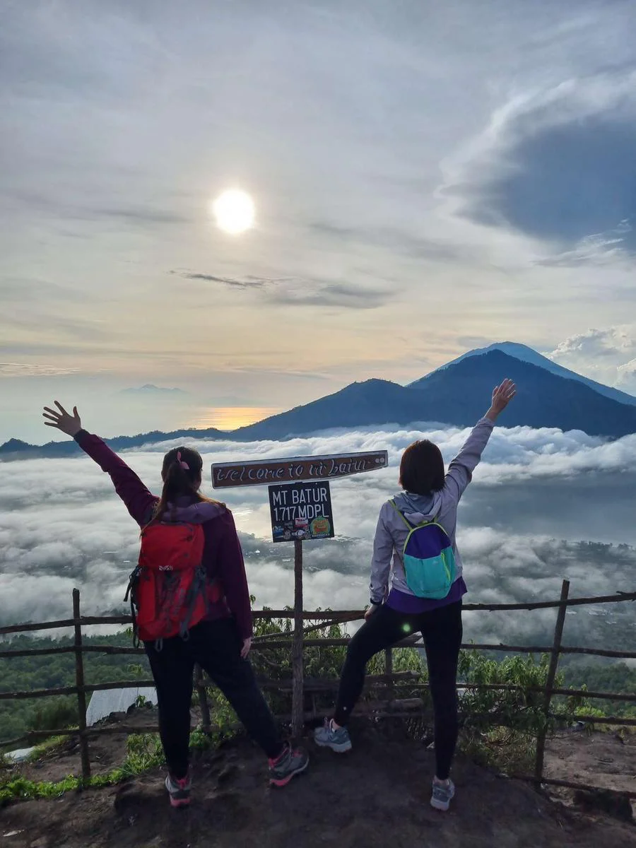 Menikmati Keindahan Matahari Terbit di Gunung Batur Tanpa Khawatir Harga